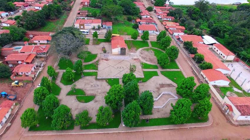 Prefeito do Progressistas barra calçamento e prejudica 40 famílias em Miguel Leão